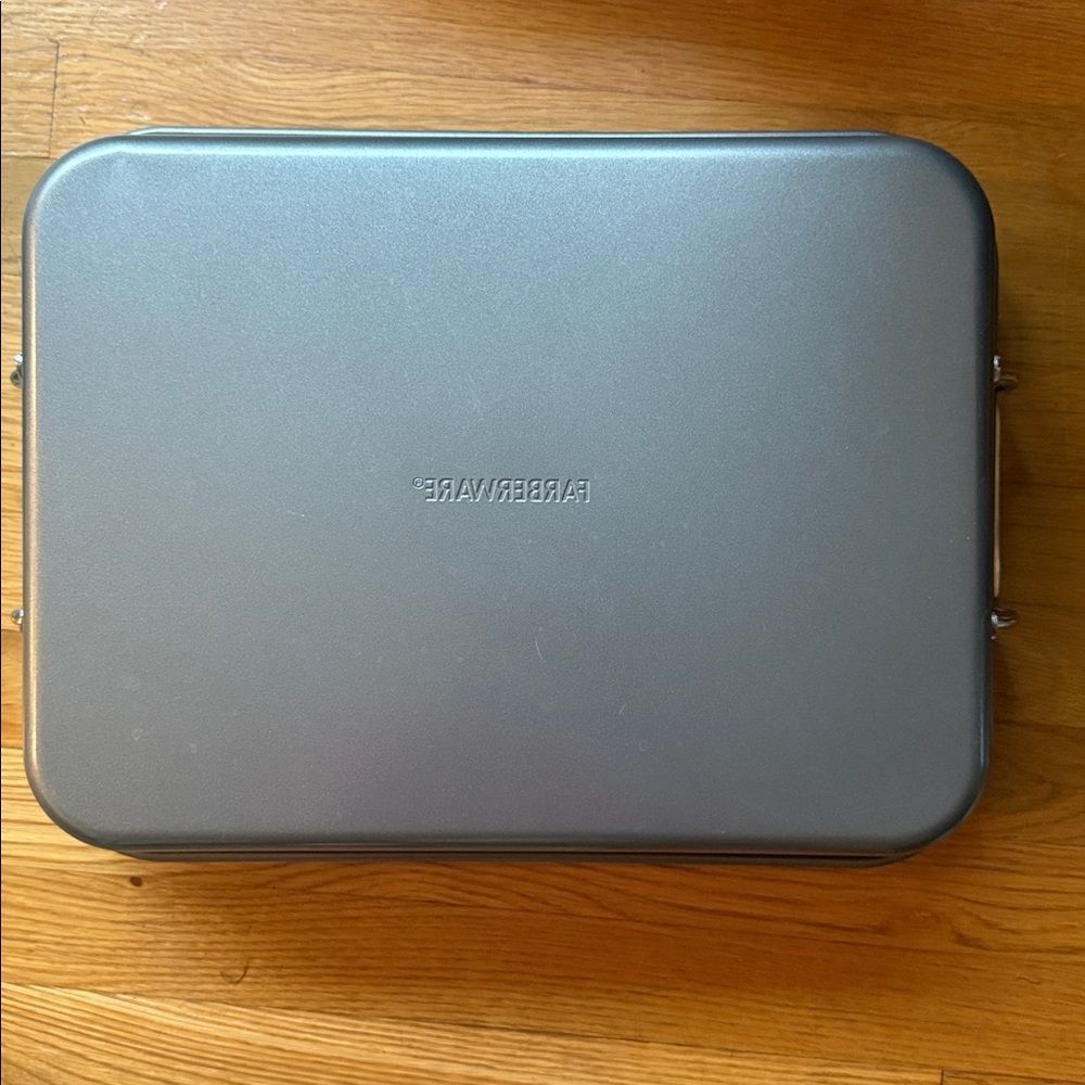 Farberware Roasting Pan with Rack! - Picture 4 of 5